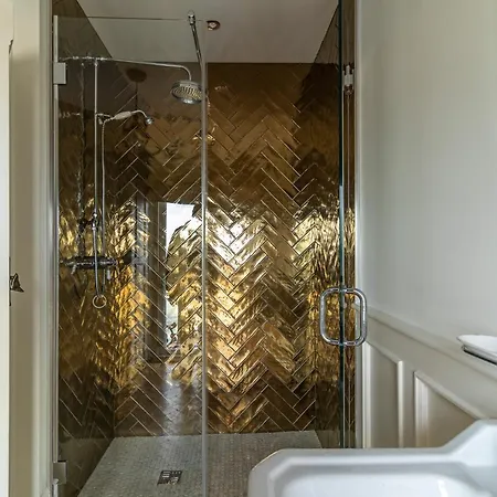 The Palm Hotel Bray
