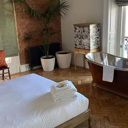 The Palm Hotel *